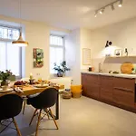 Pari Lindenau